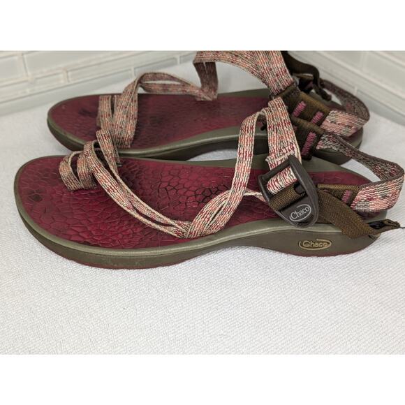 Chaco Fantasia Sandals Size 7 Cycloid Scale Strappy Toe Loop EcoTread Luvseat - Picture 4 of 7